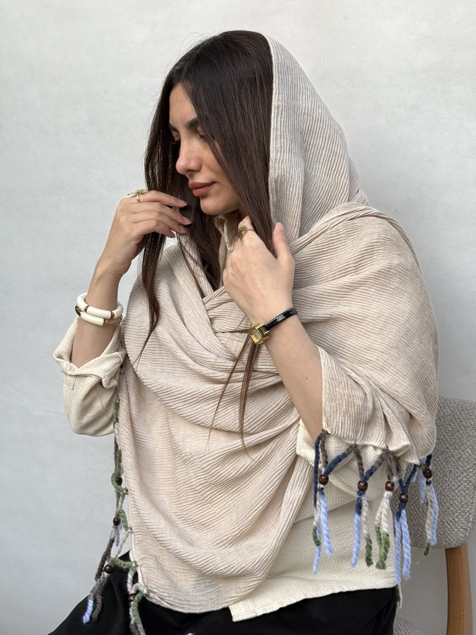 شال پلیسه آویز مهره