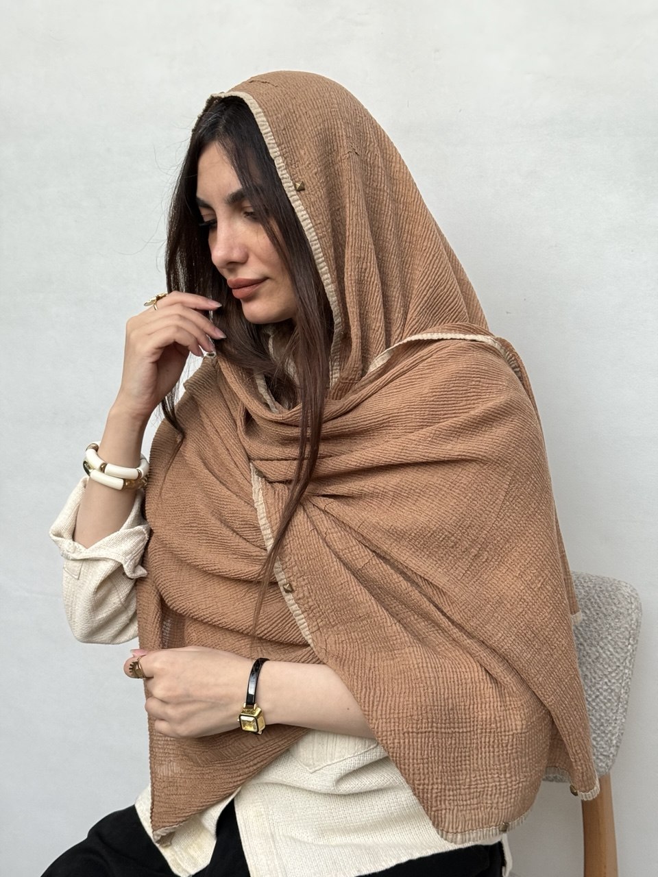 شال پلیسه پانچ دار