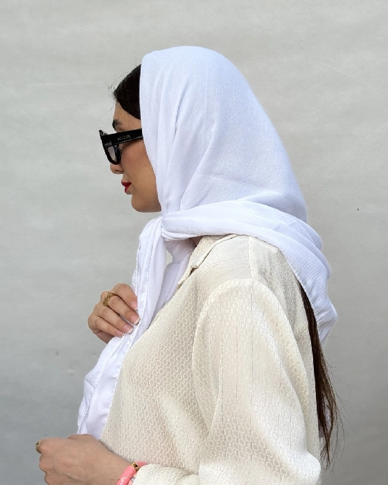 روسری ساده نخی زنانه گیزمه