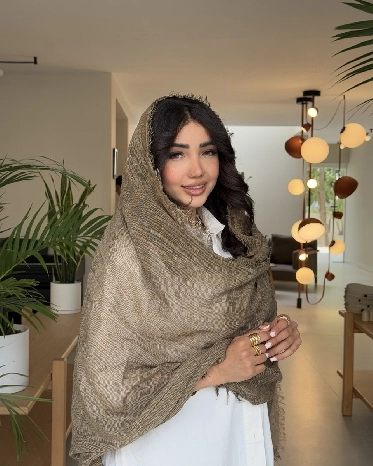 شال زنانه دور ریشه راه راه